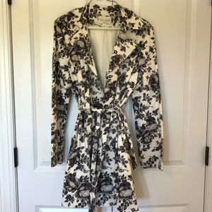 White House Black Market black & white floral coat
